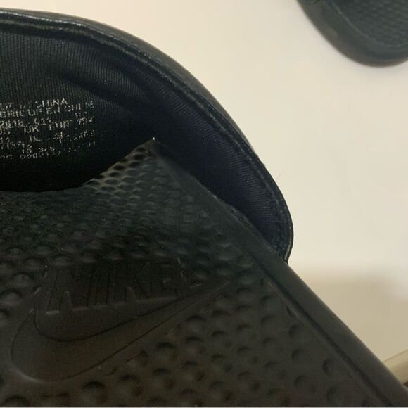 Nike Benassi JDI Slides Black White Sandals Swoosh Logo Slip On Men's 11 - Picture 7 of 8